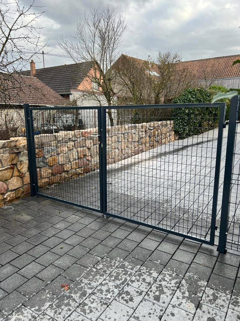 Réalisation portail et portillon à Ruelisheim dans le Haut Rhin Bischwiller 1