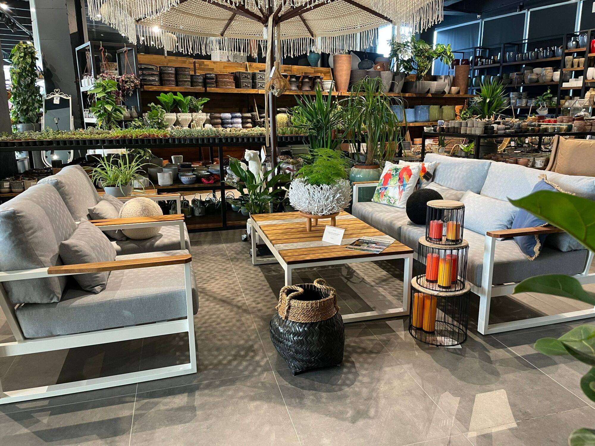 NOUVEAU ! Salon de jardin et terrasses haut de gamme disponible chez Destock Menuiserie Sélestat